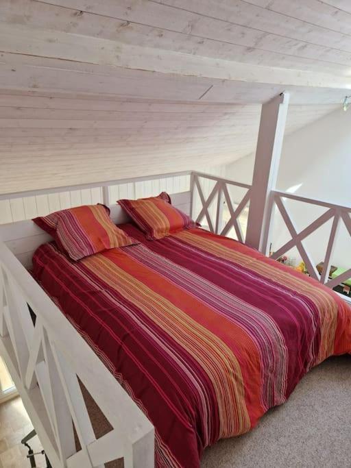 Maisonnette De Charme Villa Уистреам Екстериор снимка